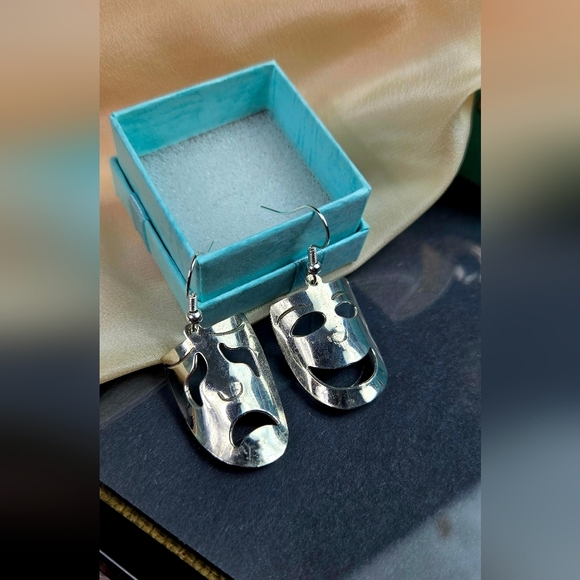 Mexico Sterling Silver 925 Comedy and Tragedy Mask Earrings 2g Happy Cry Face - Picture 1 of 15